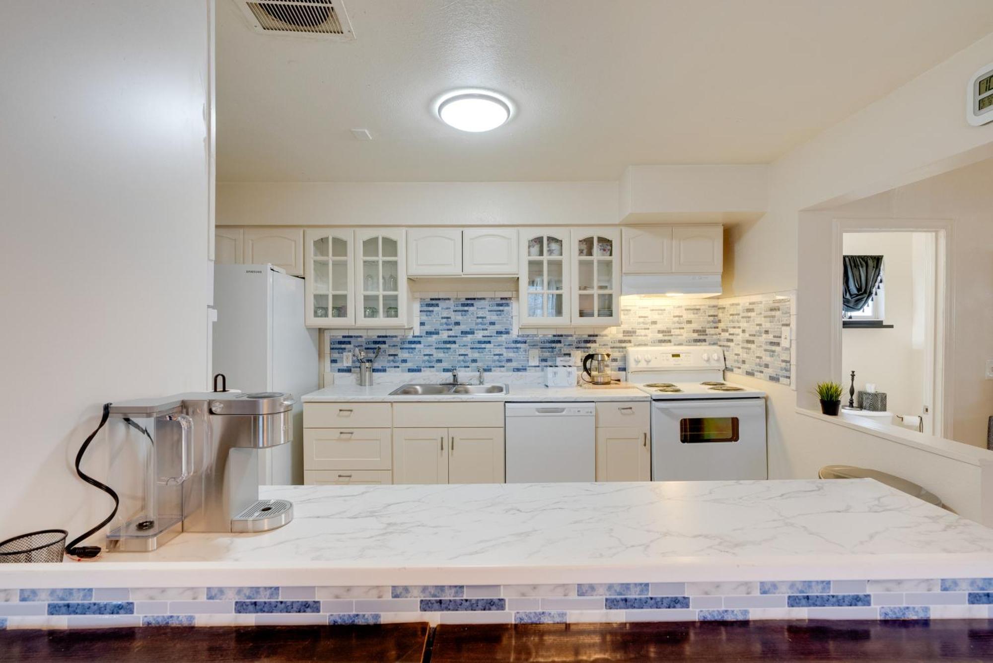 Breezy Fresno Home - Near Airport And Downtown 외부 사진