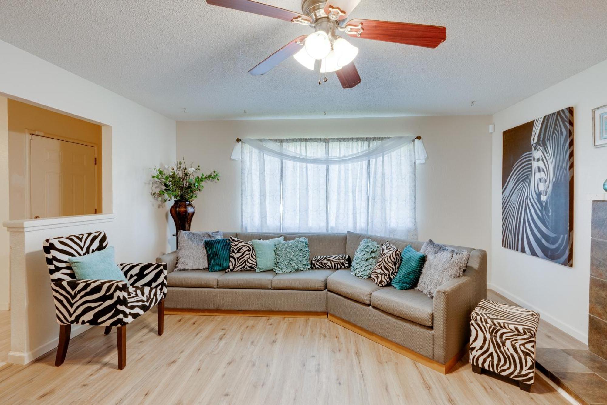 Breezy Fresno Home - Near Airport And Downtown 외부 사진